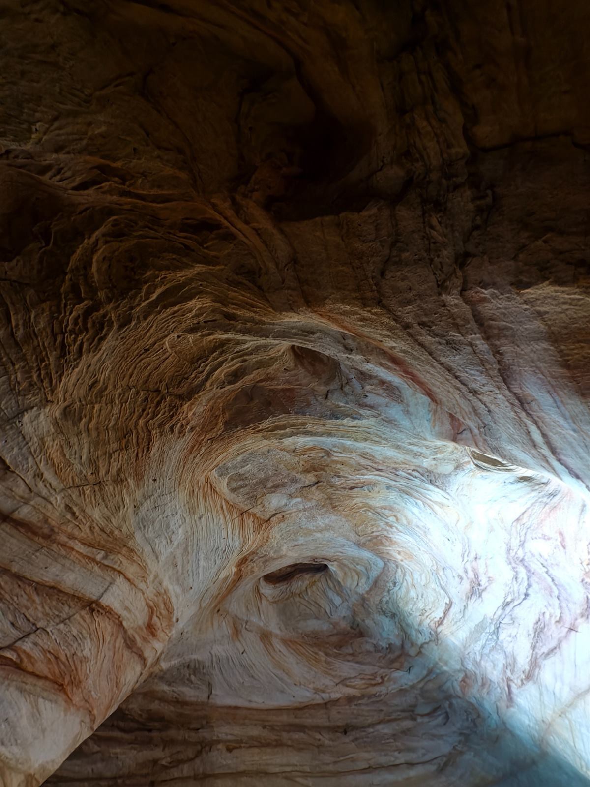 La Cueva de los Colores